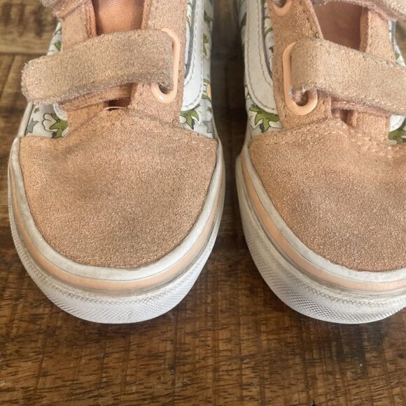 Vans Off the Wall Girls Unicorn Christmas Tree Skateboard Shoes 10.5 - Picture 6 of 13